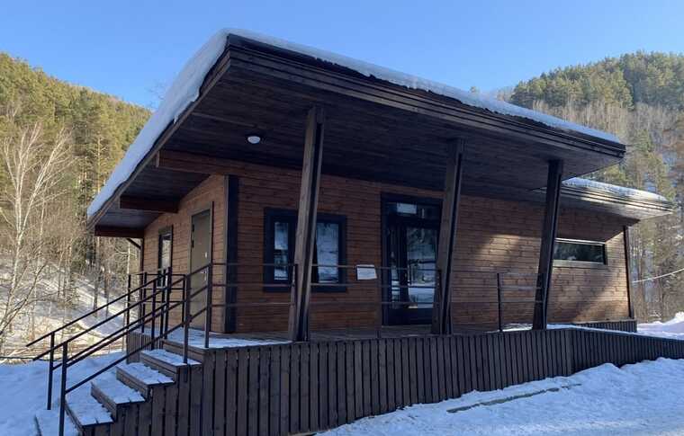 Restrooms at Krasnoyarsk Stolby might transition to a fee-based system because of fiscal challenges.