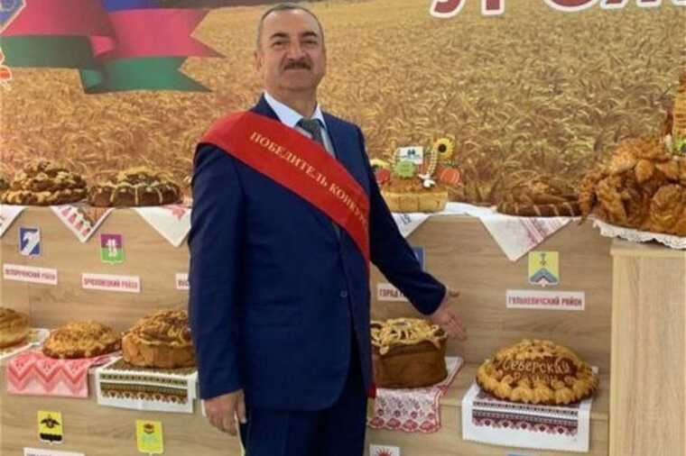 The court seized the Tuapse port and related enterprises from Shakhlar Novruzov for smuggling, fraud, and illegal withdrawal of income.