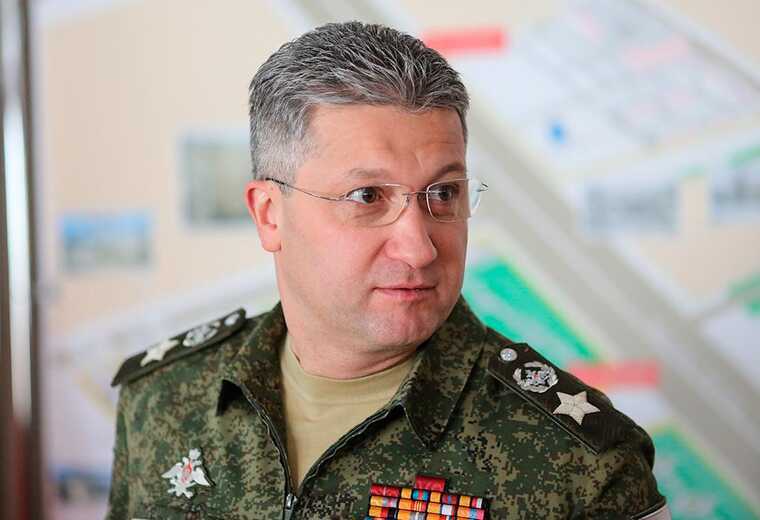 Former Deputy Defense Minister Timur Ivanov will sue the Ministry of Defense for refusing to send him to a military operation zone.