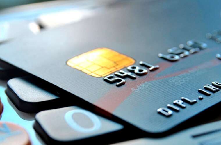 Banks are blocking accounts: Ukrainians are advised to avoid