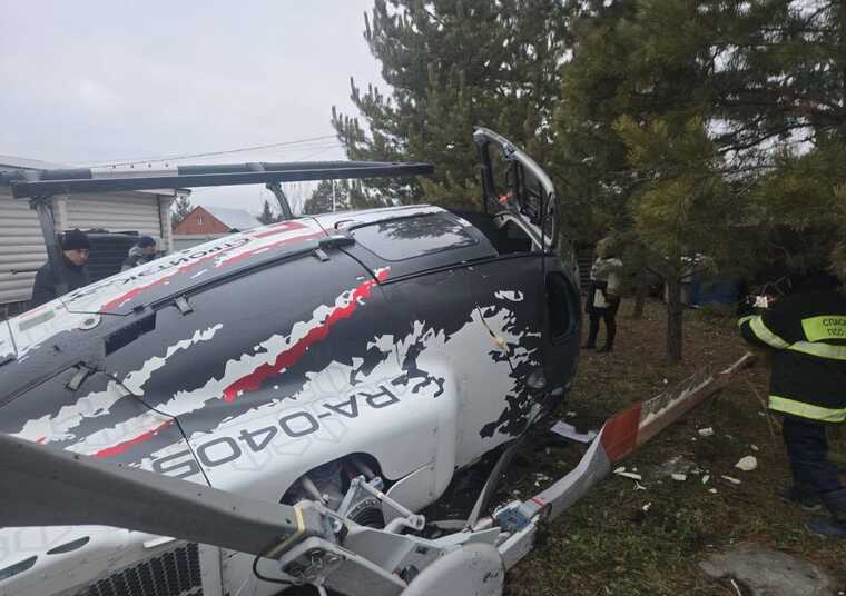 A helicopter crashed onto its side during takeoff from a private property in Ufa.