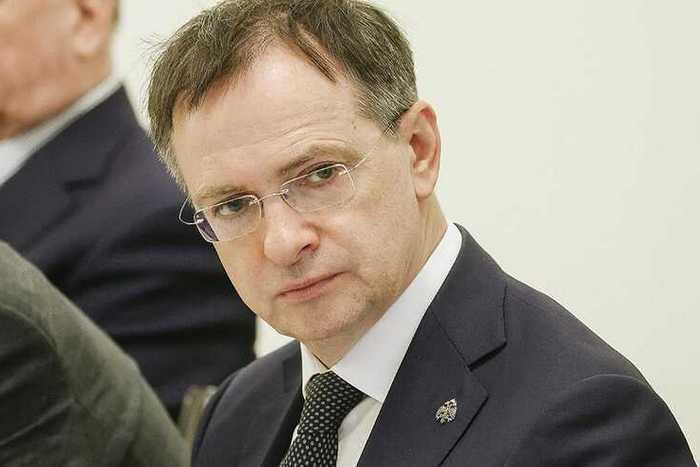 Discord in the literary community: Medinsky appropriates the assets of the Writers' Union