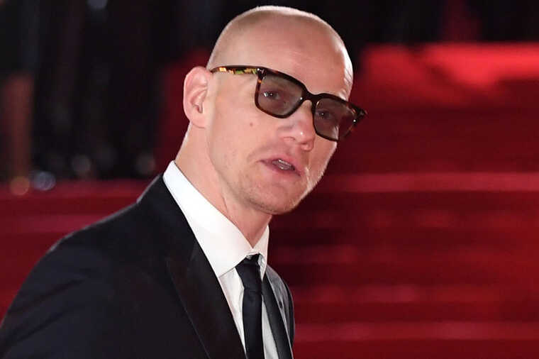 Ukraine is prohibiting movies and television programs showcasing Russian performer Yuri Kolokolnikov.