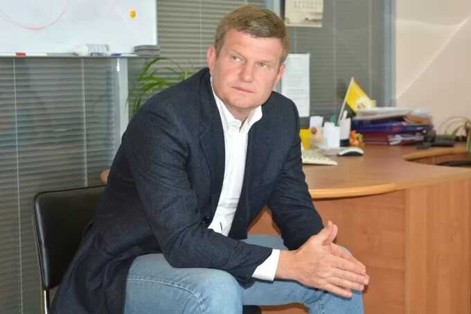 Billionaire Savchenko's