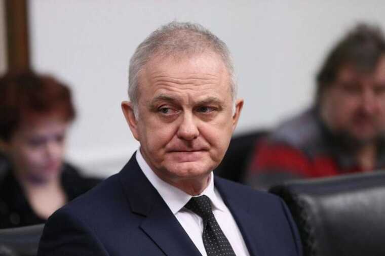 The Prosecutor General's Office has demanded the confiscation of 400 million rubles worth of property belonging to Semenov, head of the Chelyabinsk Region's Federal Service for Surveillance on Consumer Rights Protection and Human Wellbeing.